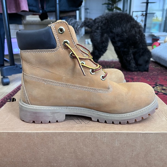 Timberland Boots - Picture 6 of 8